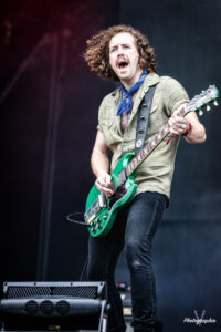 Tyler Bryant-4074-Modifier