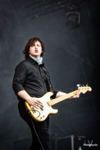 Tyler Bryant-4079-Modifier