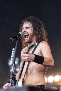 Airbourne-6705-Modifier