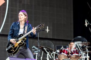 Miles Kennedy-6455-Modifier