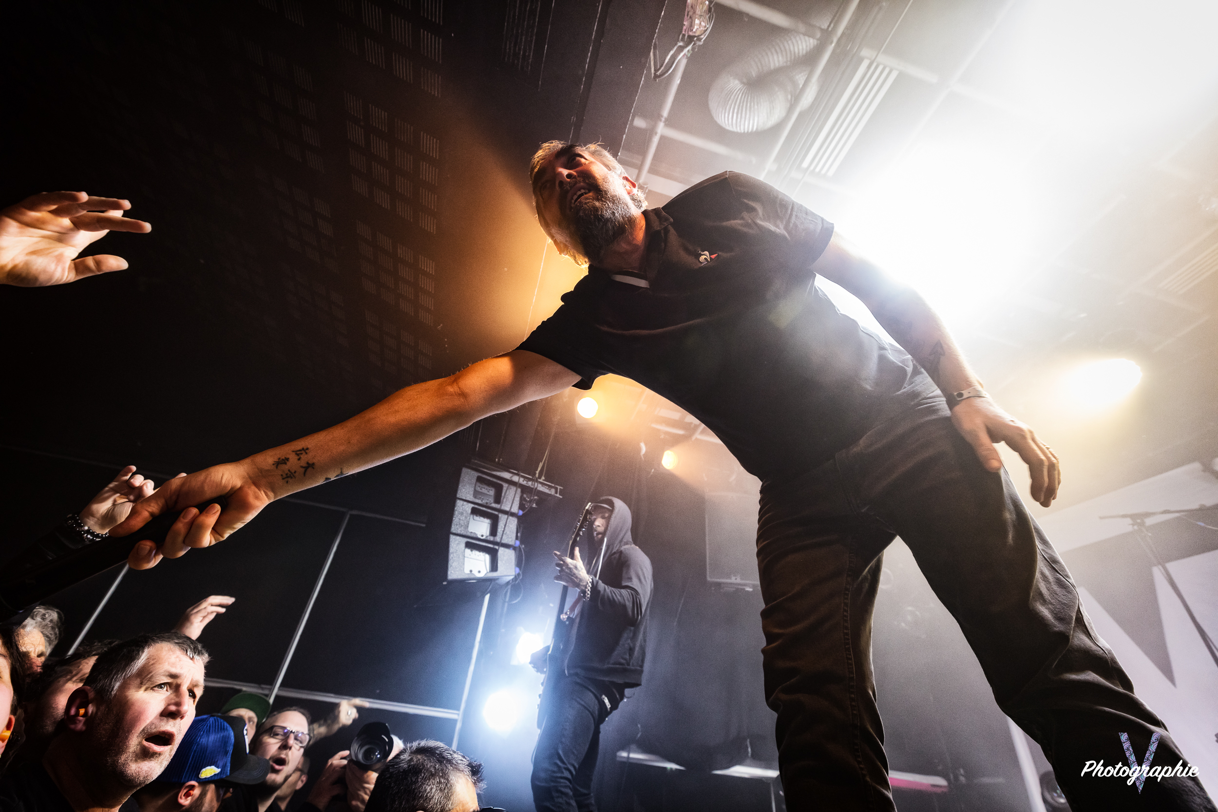 MASS HYSTERIA + LOCOMUERTE – LE FORUM – 23/03/2023