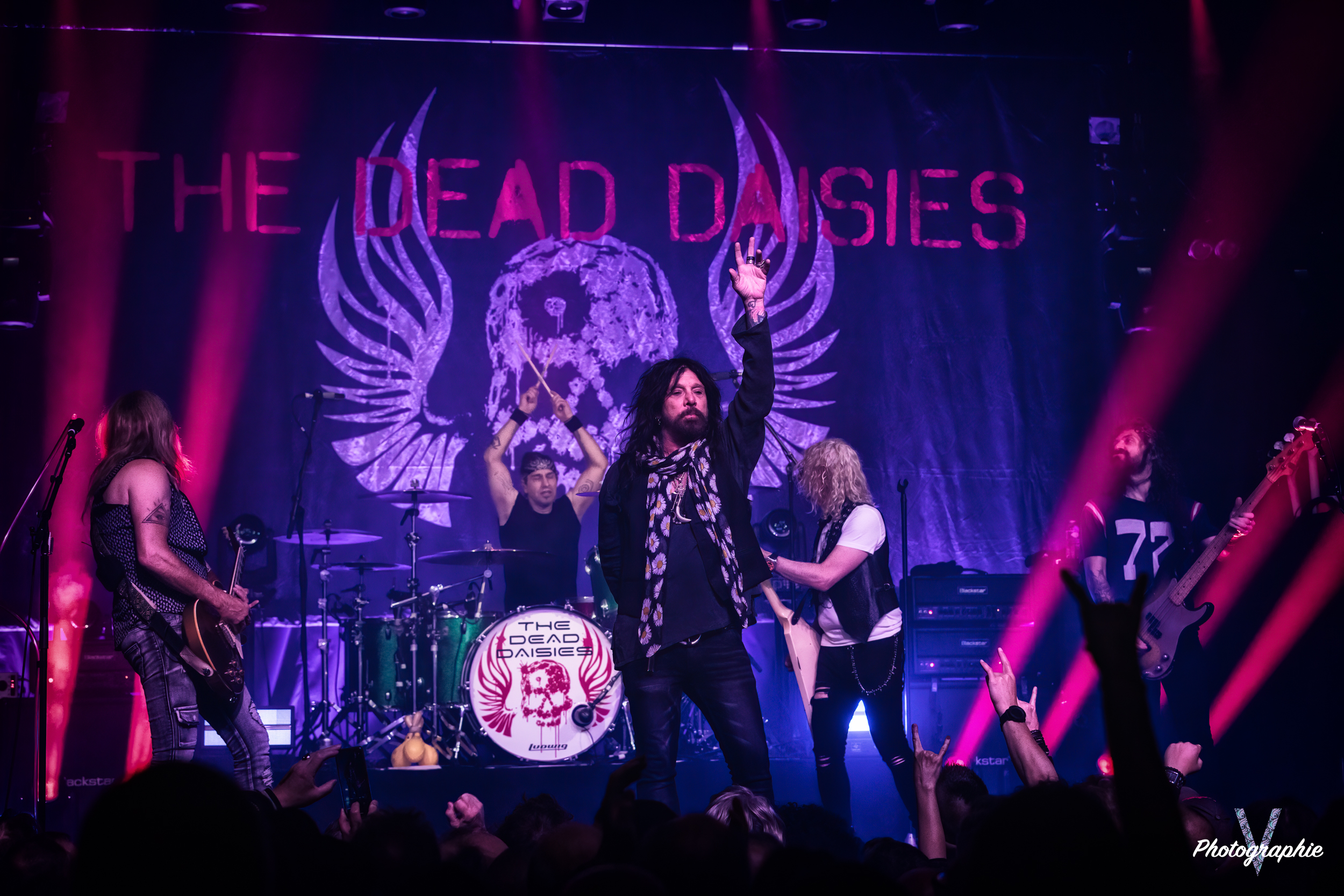THE DEAD DAISIES + SPIKE – La Machine du Moulin Rouge le 8/02/23