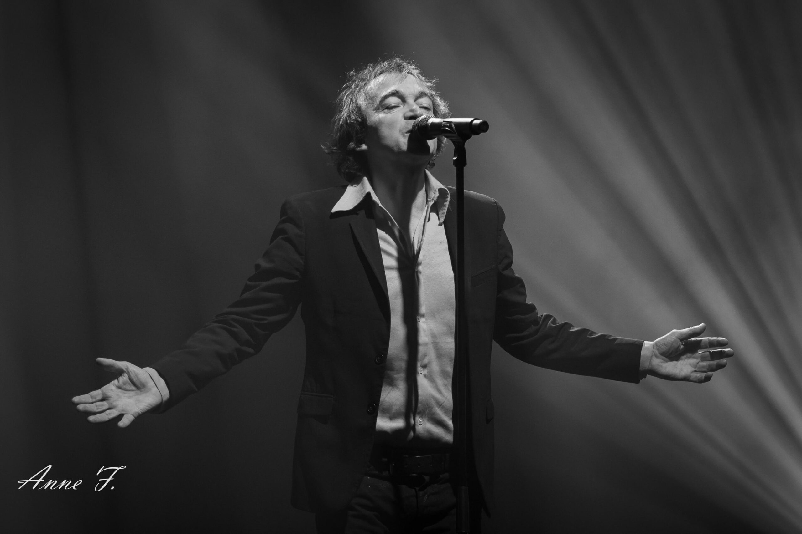 CALI + MARCIA HIGELIN – CHARABIA FESTIVAL – 02/12/2023