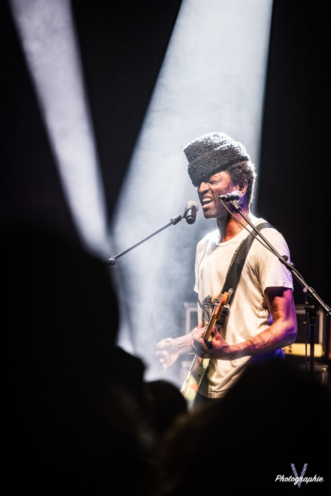 Keziah Jones - Le Forum Vaureal - V.Photographie--21-2