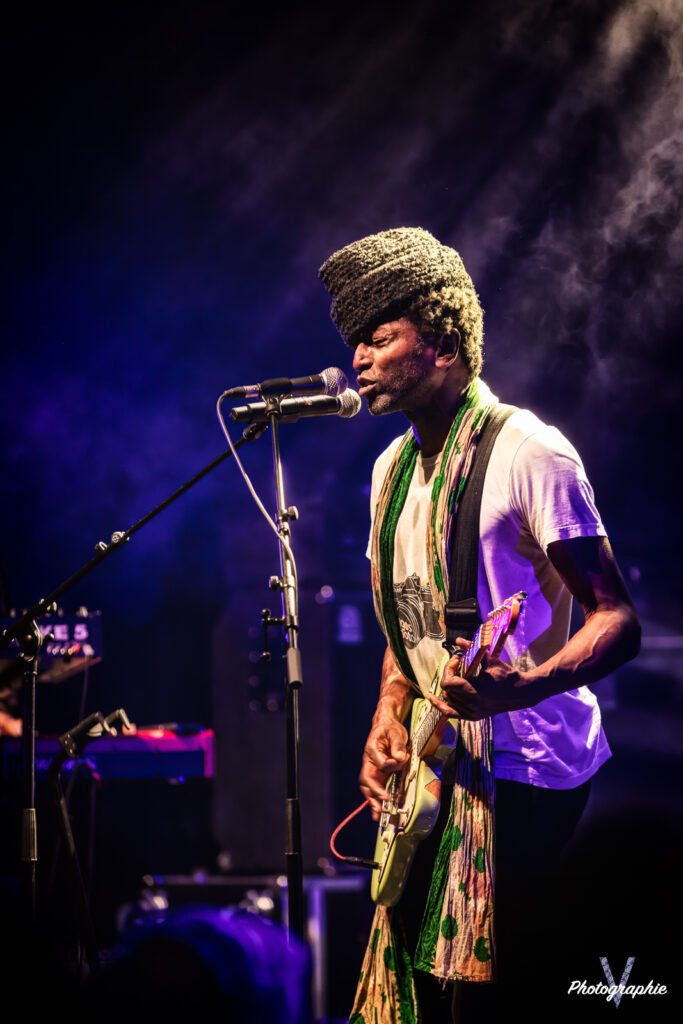 Keziah Jones - Le Forum Vaureal - V.Photographie--24