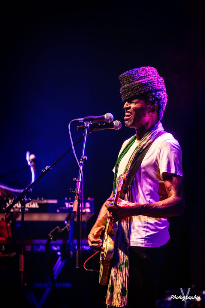 Keziah Jones - Le Forum Vaureal - V.Photographie--30