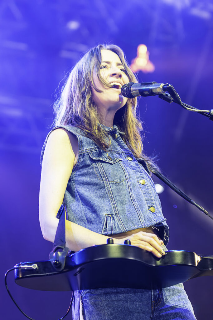 24-07-19-soiree-2-guitare-en-scene-dm-22498-Avec accentuation-Bruit