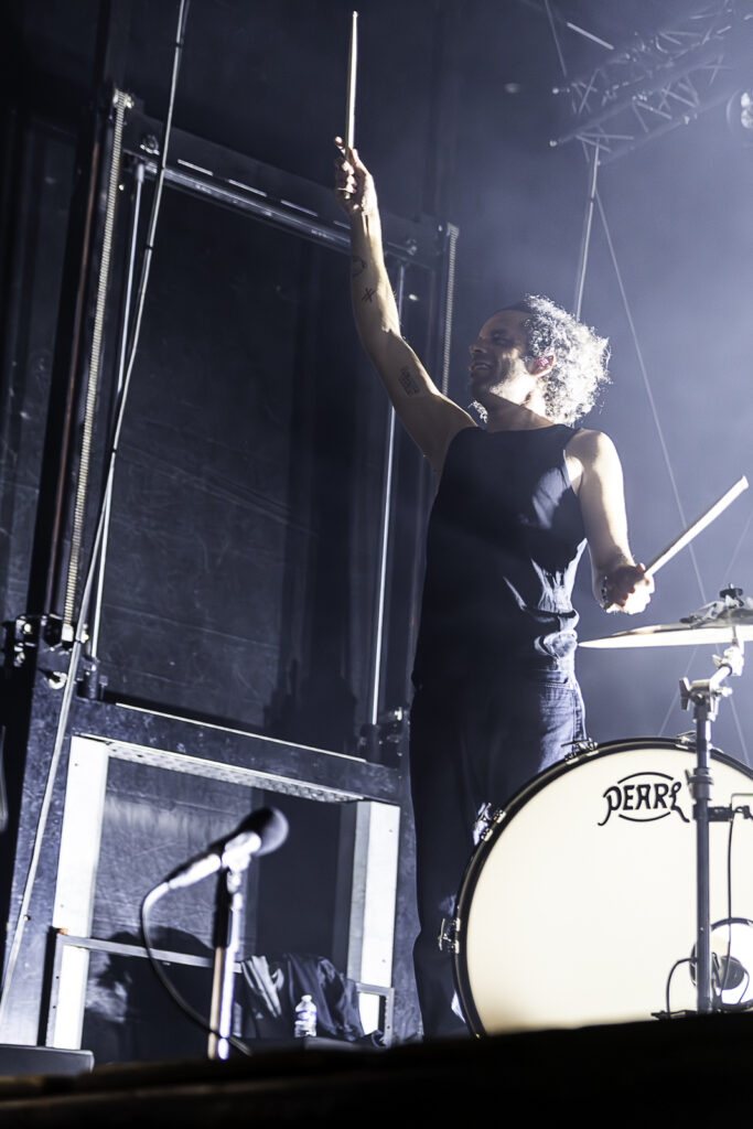 24-07-19-soiree-2-guitare-en-scene-dm-9024-Avec accentuation-Bruit