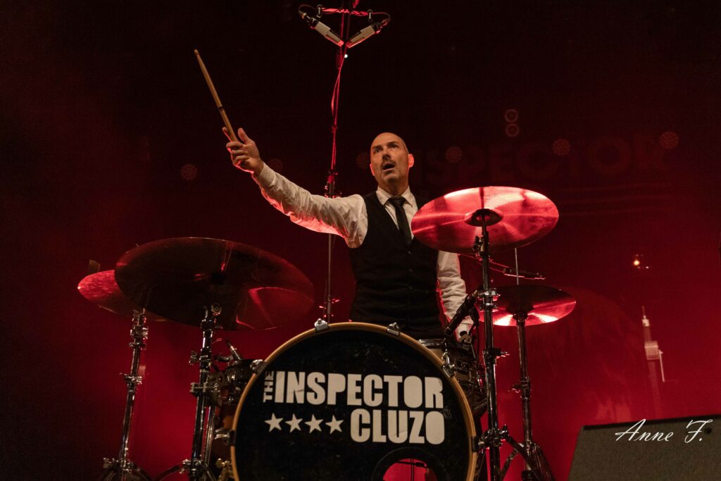 The Inspector Cluzo-19