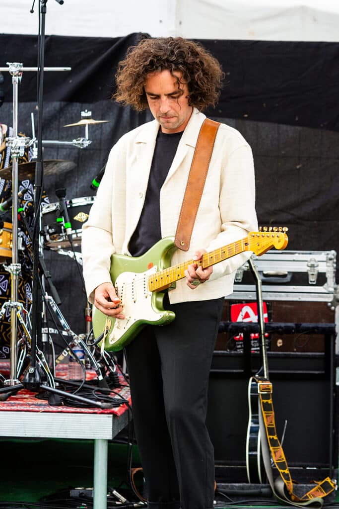 250716-jango-janice-guitare-en-scene-dm-26514