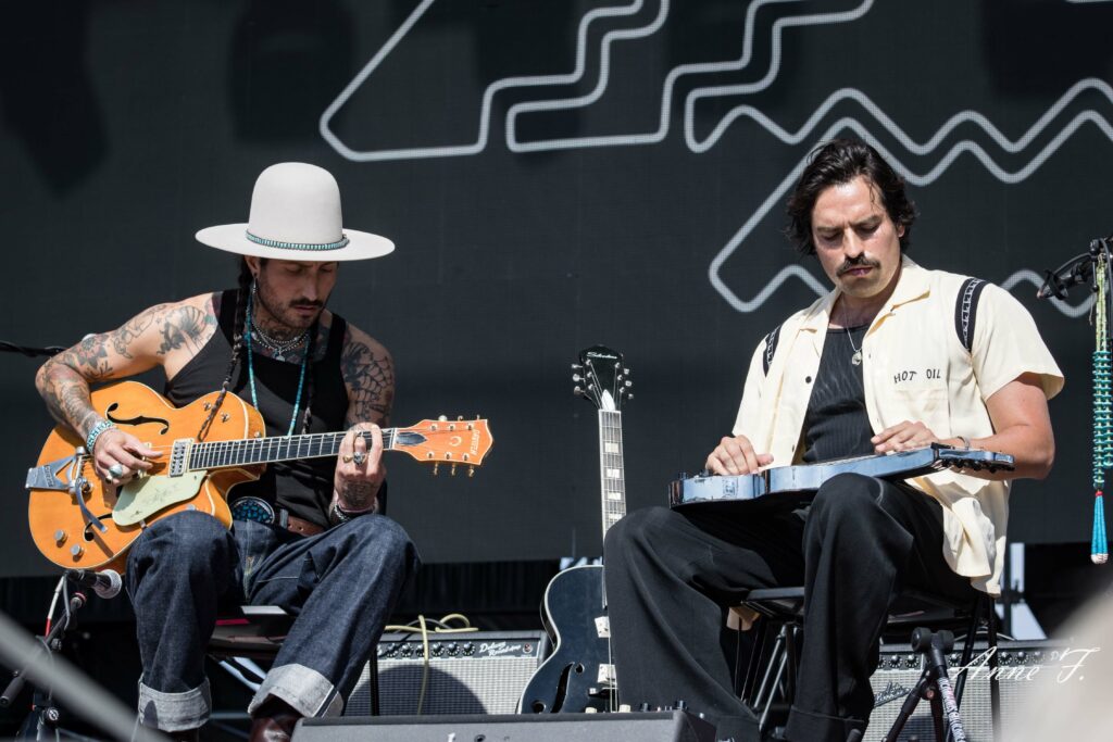 Hermanos Guttierez-2