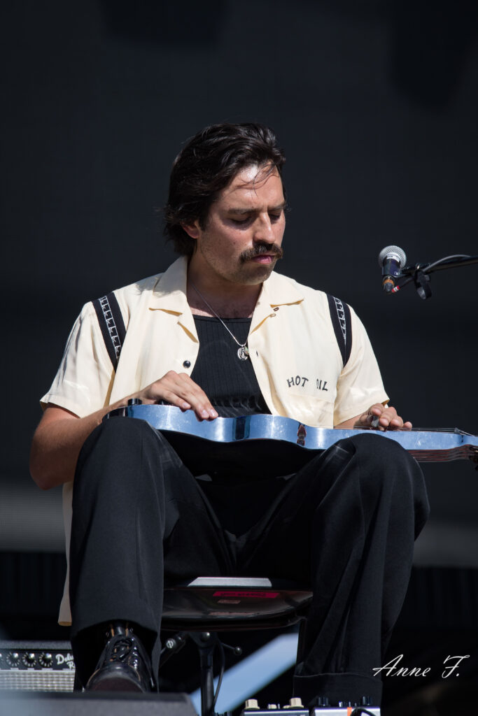 Hermanos Guttierez-2-5