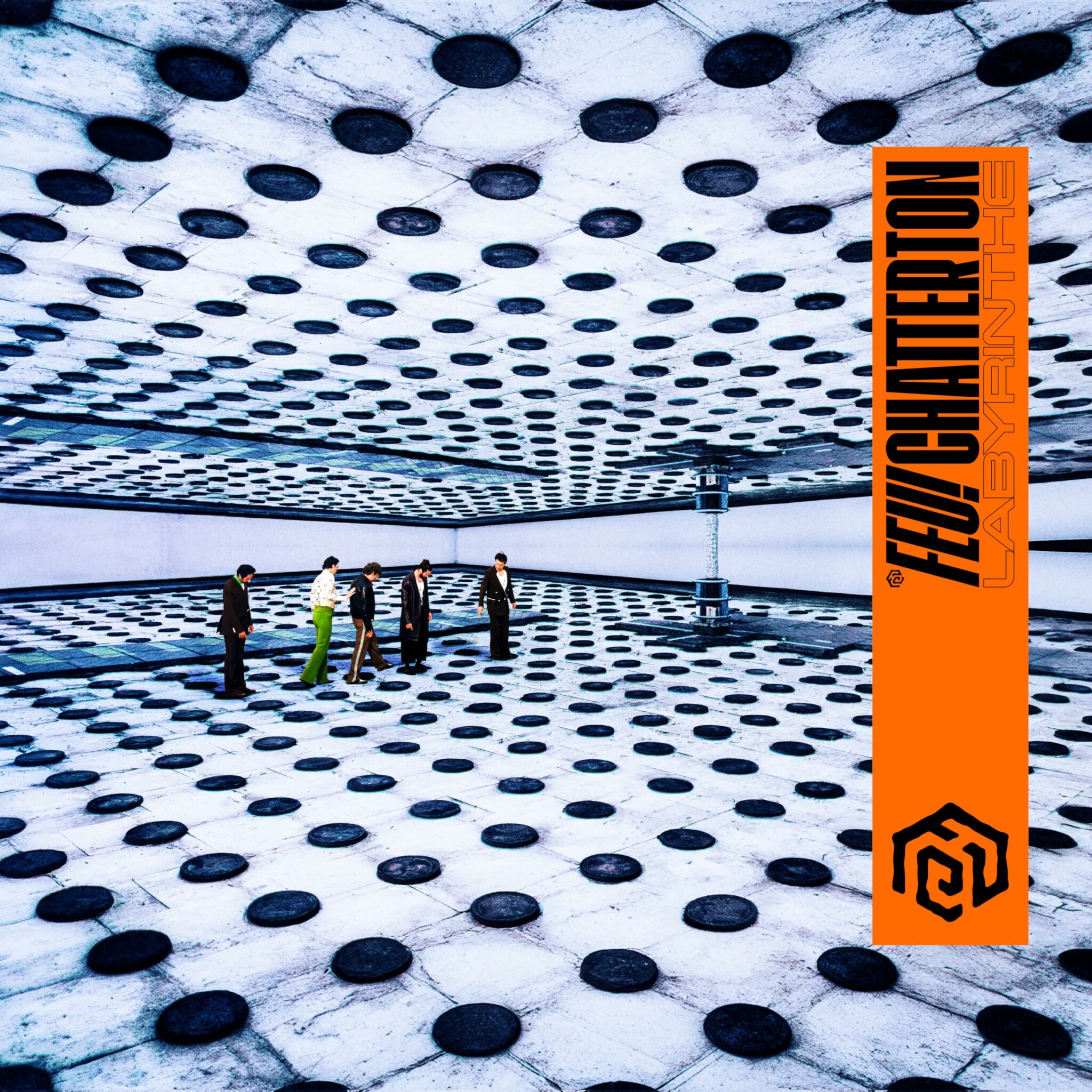 FEU! CHATTERTON – Labyrinthe [Universo Em Fogo / Virgin Music]