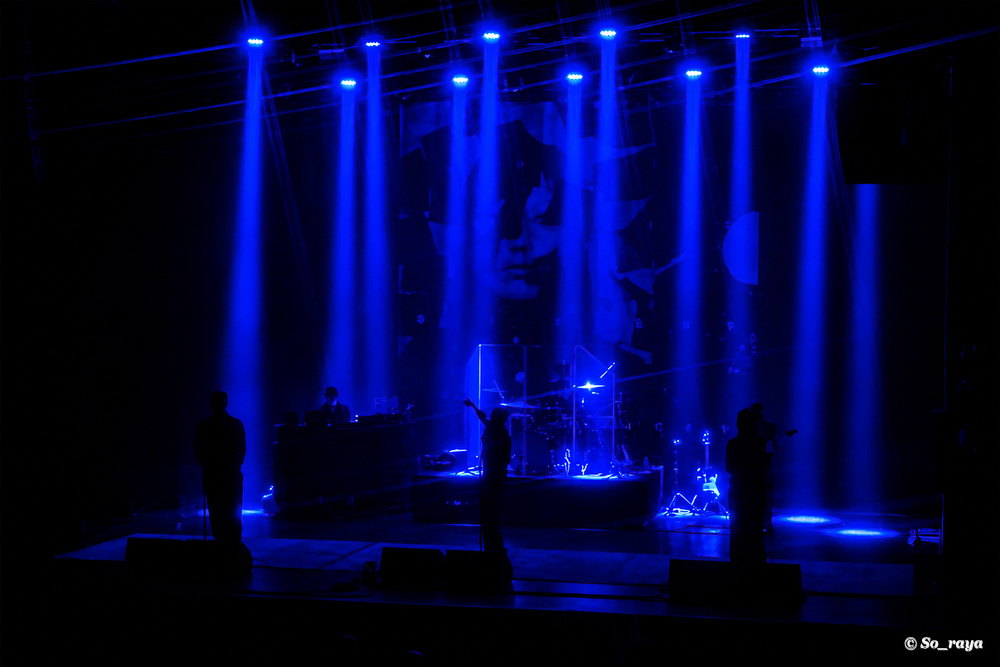 Une présence plus qu'un concert 