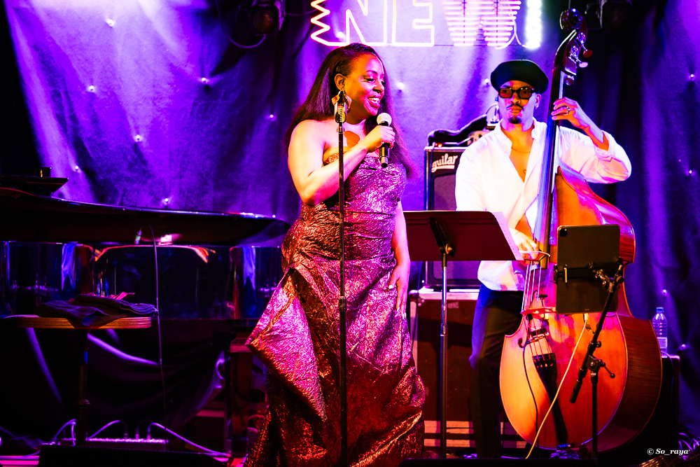 Ledisi avec une élégance naturelle