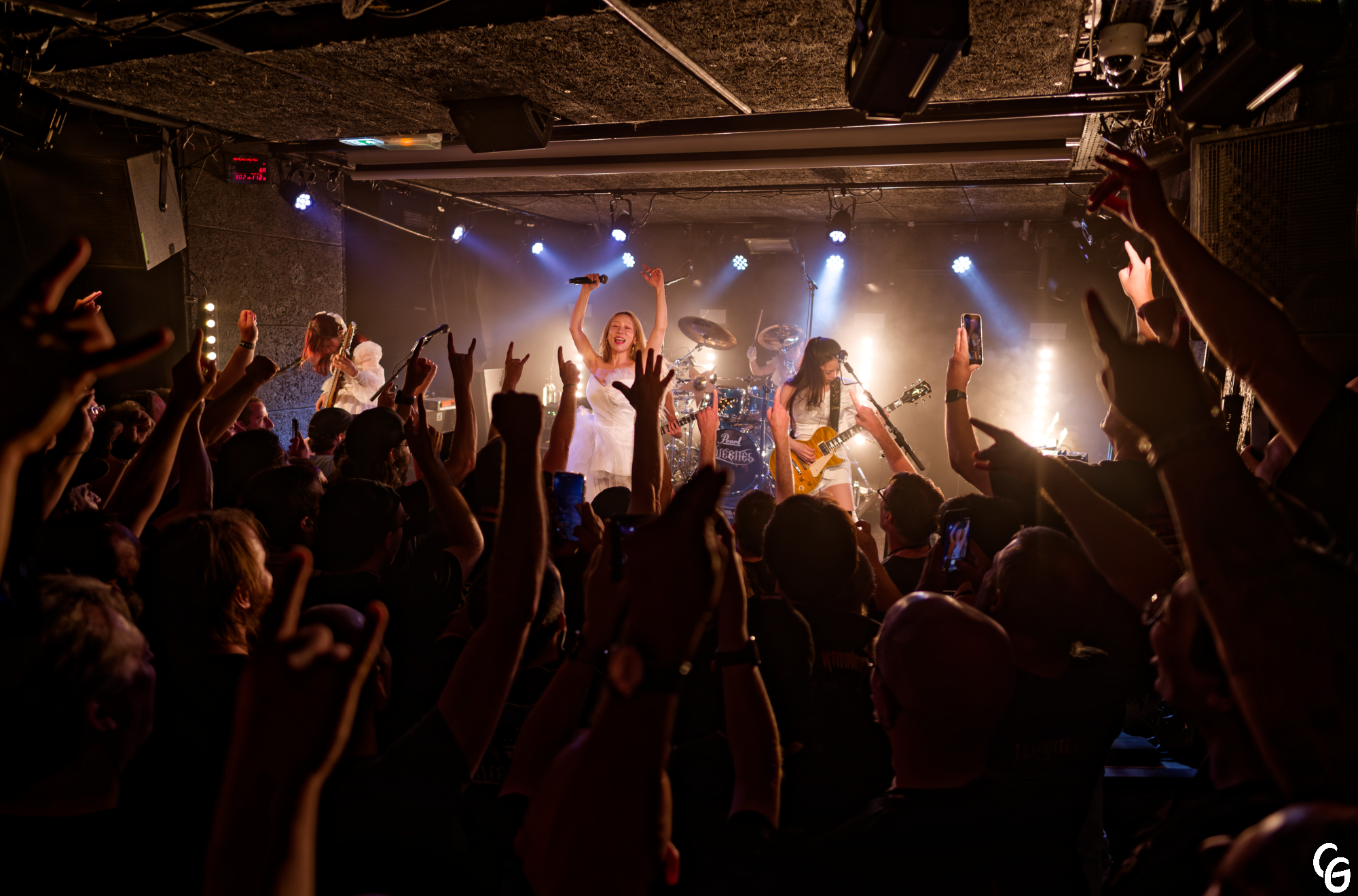 LOVEBITES – Backstage By The Mill (Paris) – 01/08/2026